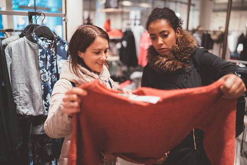two women shopping 